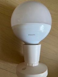 菲利蒲 Philips Led light bulb 9.5w 2700k led燈膽 平咀