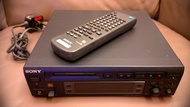 Sony MDS-S37 MiniDisc (MD) Player/Recorder w/ Remote Control
錄放音機連遙控器