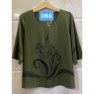 Women's Floral Silk Shirt with Luxurious Stone Pattern 3 sizes 50-77kg