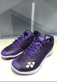 🤩必備專業羽球鞋🤩 YONEX 尤尼克斯 POWER CUSHION AERUS Z 超輕量男女款專業羽毛球鞋 | 極致輕量無負擔 | 高彈緩震護關節 | 止滑耐磨大底 | 透氣不悶腳|