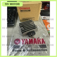 Yamaha XMAX 250 REGULATOR / KATAP / RECTIFIER charger battery 2GS-H1960-01 X-MAX250 XMAX250 X-max
