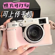 New instant camera for students, digital, high-definition, retro style CCD Selfie camera as a birthd