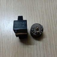 900069 Hitachi refrigerator relay, model OGTOSAT H1732OE