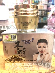 Kem nám da Huayuenong đông trùng hạ thảo