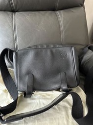 loewe 男士 斜咩袋