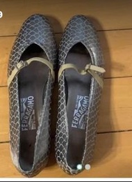 義大利 🇮🇹名牌 Ferragamo 赫本鞋 7.5c