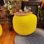 時尚的立方體扶手椅