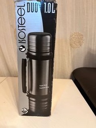 Isosteel DUO 真空保溫瓶 1 L 鈦灰色