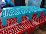 2ft by 3ft by 6inches height Plastic Elevated Matting / All Purpose use/ Garden/ Pets