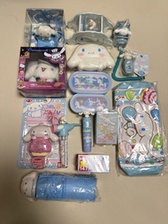 全新 2004-2017 Cinnamoroll 玉桂狗 肉桂狗 大耳狗 發光擺設 盒 哨子 啤牌 電子驅蚊器 遮 車仔 筆袋 公仔