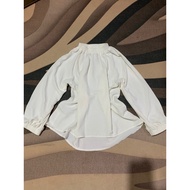 BRAND OUTLET Flowy Blouse / New