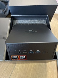 MINIS FORUM UM890 Pro AMD Ryzen 9 迷你電腦