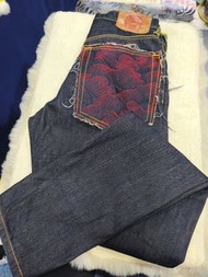 RMC牛仔褲 LOT 1001大劈價