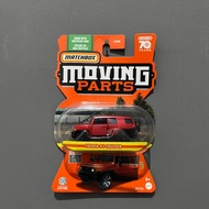 TOYOTA MERAH Matchbox Moving Parts Diecast Red FJ CruiserTOYOTA