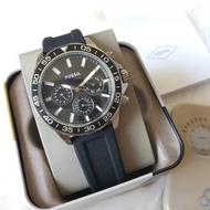 Men's Fashionable Quartz Sports Watch - Three-Eye Design, Silicone Strap, Sapphire Glass Crystal Cov