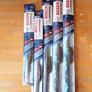 Gạt mưa Toyota Fortuner 2005-2016 Bosch Advantage