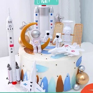 7 Pcs Astronaut Rocket Theme Cake Decorations Outside Numbers