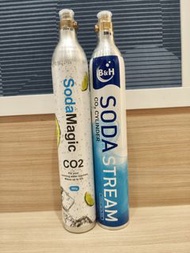 梳打水樽360g 食品級二氧化碳 充氣加氣樽 梳打水 氣泡水 CO2氣瓶 加氣碳酸飲料,包裝隨機
soda water seltzer machine carbon dioxide refillabl