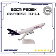 Koleksi Kapal Terbang Diecast Pesawat 20cm Fedex Express Airlines MD-11 Model Plane With Wheels Land