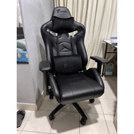 TT RACING GAMING CHAIR