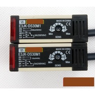 SZ Brand new E3JK-DS30M1 AC/DC, 1 cables, digital signal, reflective interrupter in stockOriginal ge