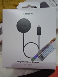 Samsung Qi2 25W 磁吸無線充電器