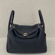 Hermes Lindy 30 午夜藍銀扣