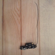 Konektor cas dan Kabel sinyal Original Copotan HP Xiaomi Readmi 9C