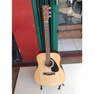 Yamaha f310 f310. Acoustic Guitar