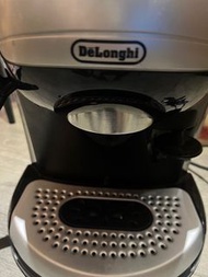 DELONGHI咖啡機