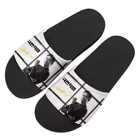Lee Byung hun Slippers Home Water Shoes Mens Womens Teenagers Outdoor Beach Pool Sandals Custom Summ