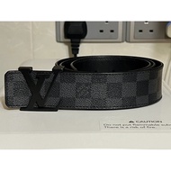 LV Black Damier men’s belt