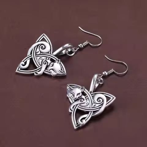 Dawapara Fox Triquetra Fenrir Animal Pendant Drop Earring Men Fashion Jewelry Supernatural Amulet Kn