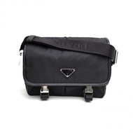 PRADA 黑色尼龍郵差包