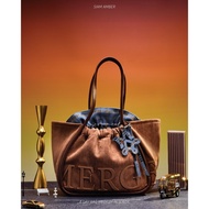 ✅พร้อมส่งค่ะ!!!ของแท้💯 MERGE A Day Bag Medium’ in suede(Limited Edition) กระเป๋าสะพายไหล่ กระเป๋าผู้