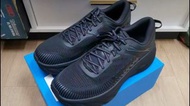 Hoka One One Bondi 7 全黑全新現貨有盒100％ Real &amp; New US11.5 深水埗交收* $1,480