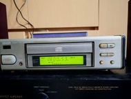 DENON HIFI CD PLAYER  Model: DCD-7.5