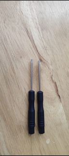 Garmin 235 Fenix 3螺絲批 錶帶更換 HK$15 (一對) 包本地郵寄