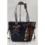 Fashion Classic Signature Design Symbol Monogram Tote Bag