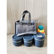 Bộ Hộp Cơm Giữ Nhiệt 3 Ngăn Kèm Túi Thìa Muỗng Pump Vacuum Lunch Box Lock&Lock LHC8052 - Hàng Chính 