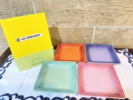 Dĩa Le Creuset hình vuông bằng gốm 4 cái 16cm Le Creuset 4 square plate 16cm