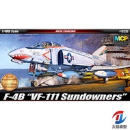 Edme 12232 US F-4B Phantom VF-111 Squadron Carrier based Fighter Color Separation Edition
