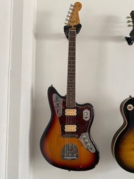 Fender 2012 limited ! Kurt cobain road worn jaguar sunburst  hard case + book + all case candy !!!