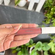 Implora lip mate