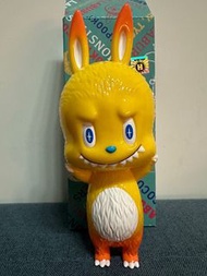 labubu met yellow 黃色 龍家昇 the monsters how2work