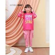 72038 Joger Girls Suit by Sevenday