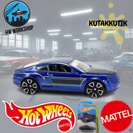 Hot Wheels Mobil Klasik Bentley Continental Supersports Biru HW Workshop