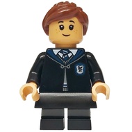 Original Lego Harry Potter - Lisa Turpin (Hogwarts Robe Clasped with Ravenclaw Crest) 76454 Minifigu