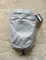 Arcteryx 始祖鳥 15L HELIAD 輕量耐用 錦綸 雙肩包 隱密灰