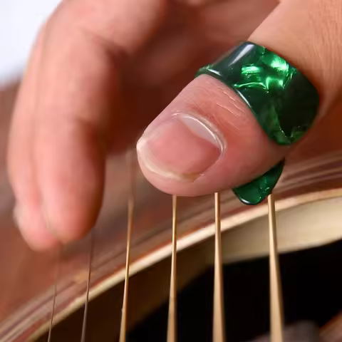 4PCS Right Hand Thumb Finger Guitar Picks Right Set of Fingernails Fingerstyle Pain Prevention Finge